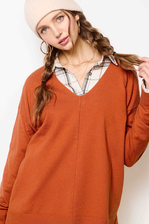 LIGHTWEIGHT V-NECK SWEATER